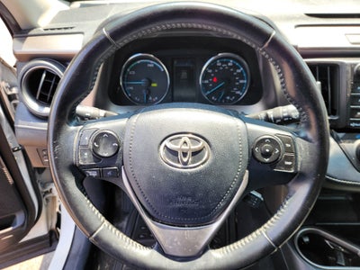 2016 Toyota RAV4 Hybrid XLE