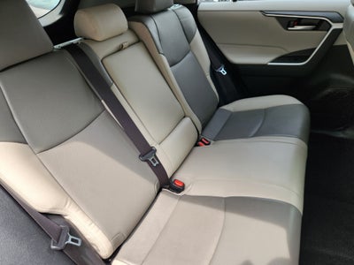 2020 Toyota RAV4 Hybrid XLE