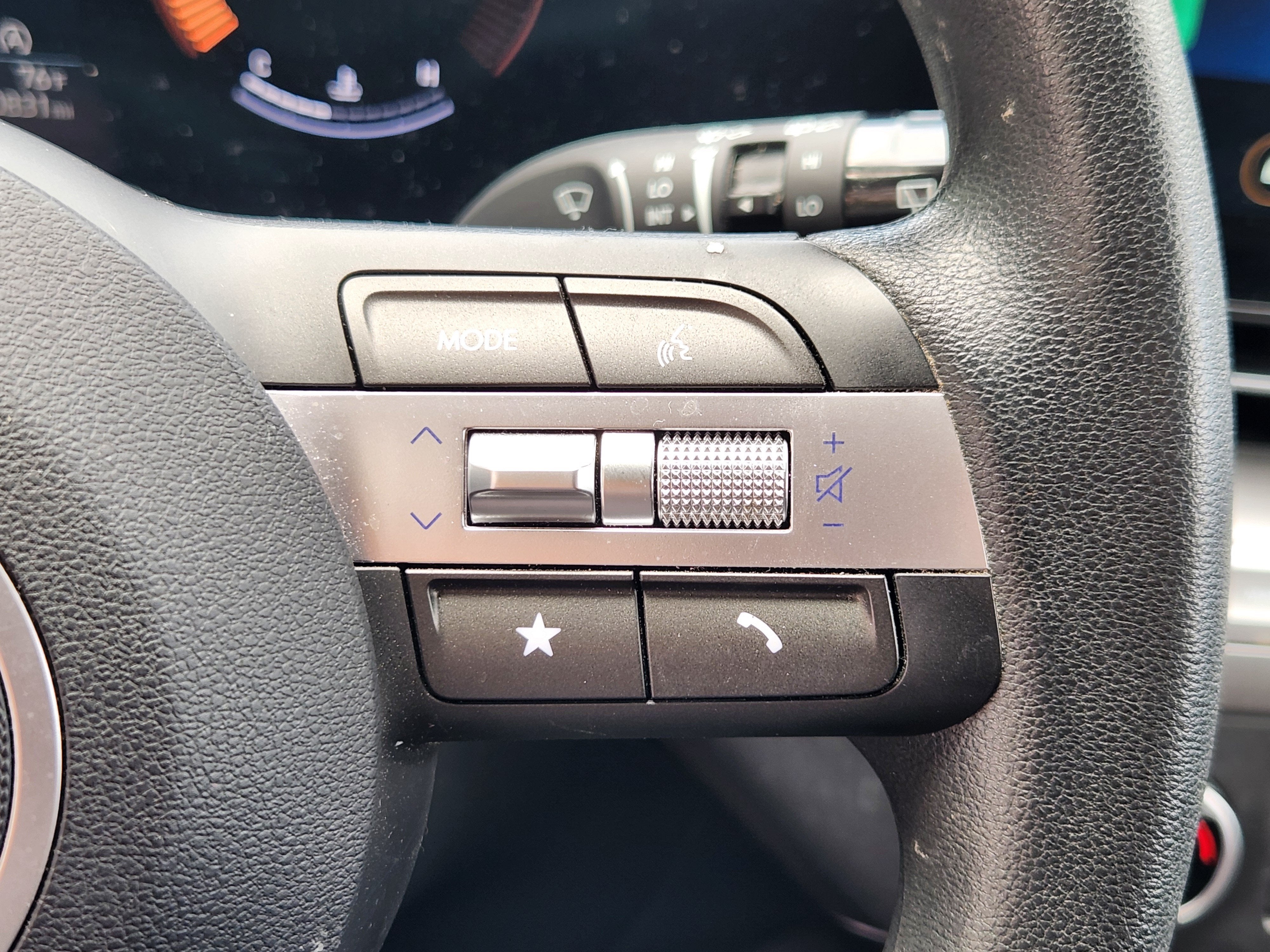 2024 Hyundai Kona SE