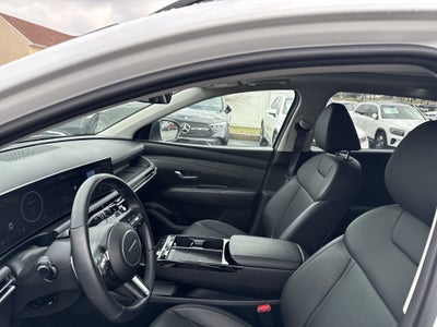 2025 Hyundai Tucson Hybrid Base