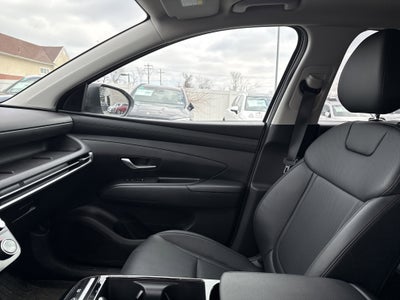 2025 Hyundai Tucson Hybrid Base