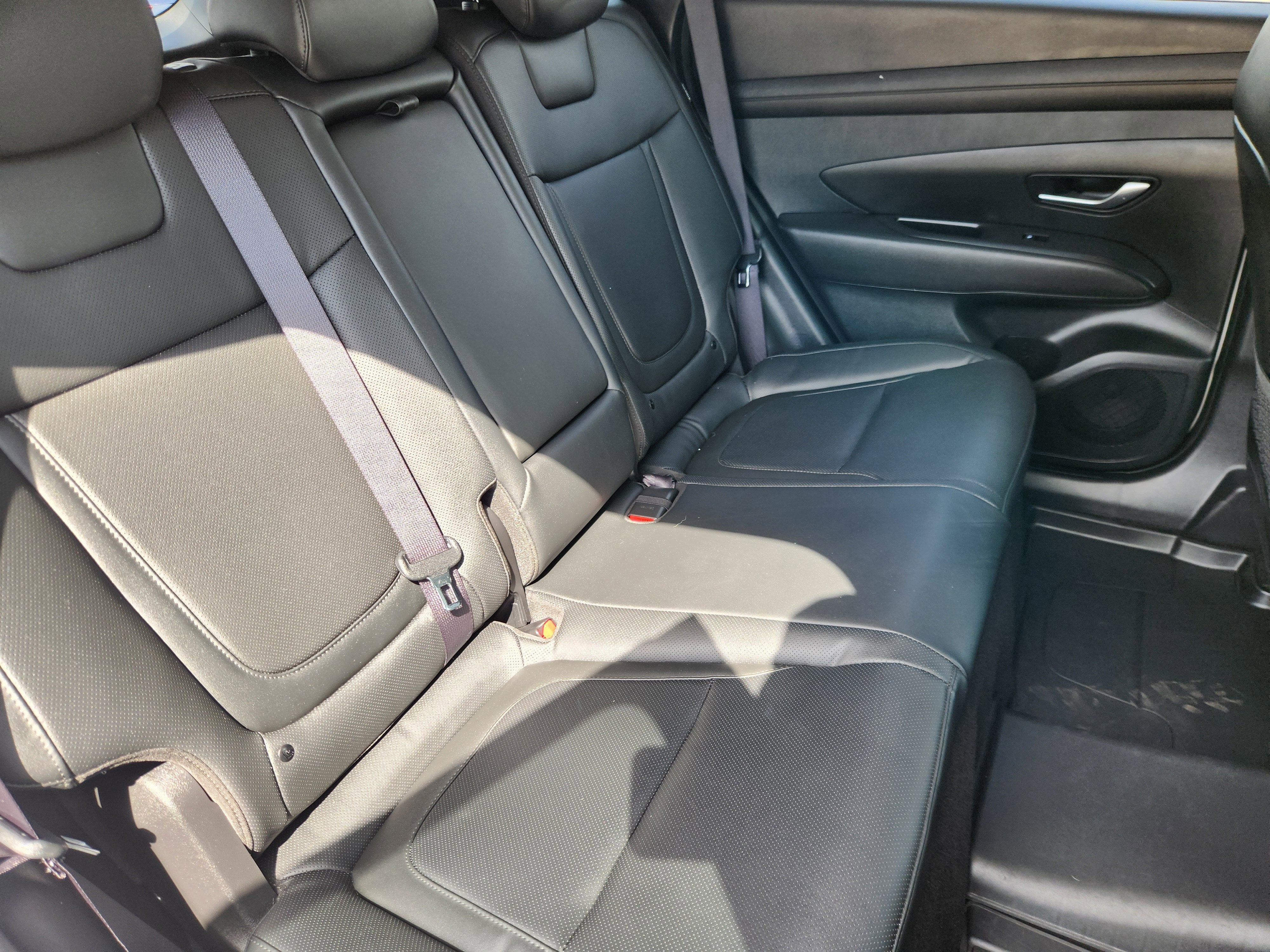 2025 Hyundai Tucson Hybrid Base