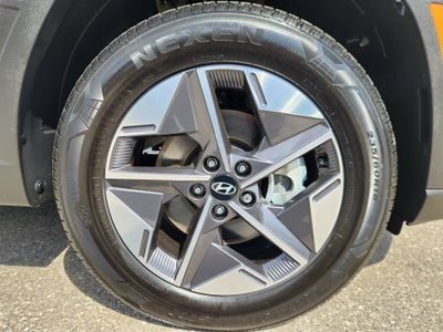 2025 Hyundai Tucson Hybrid Base