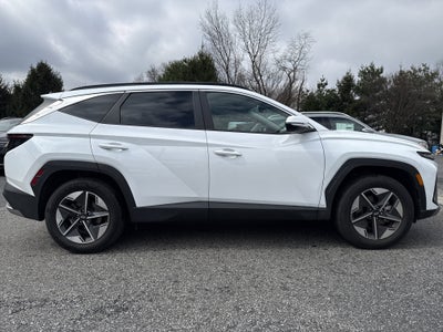 2025 Hyundai Tucson Hybrid Base