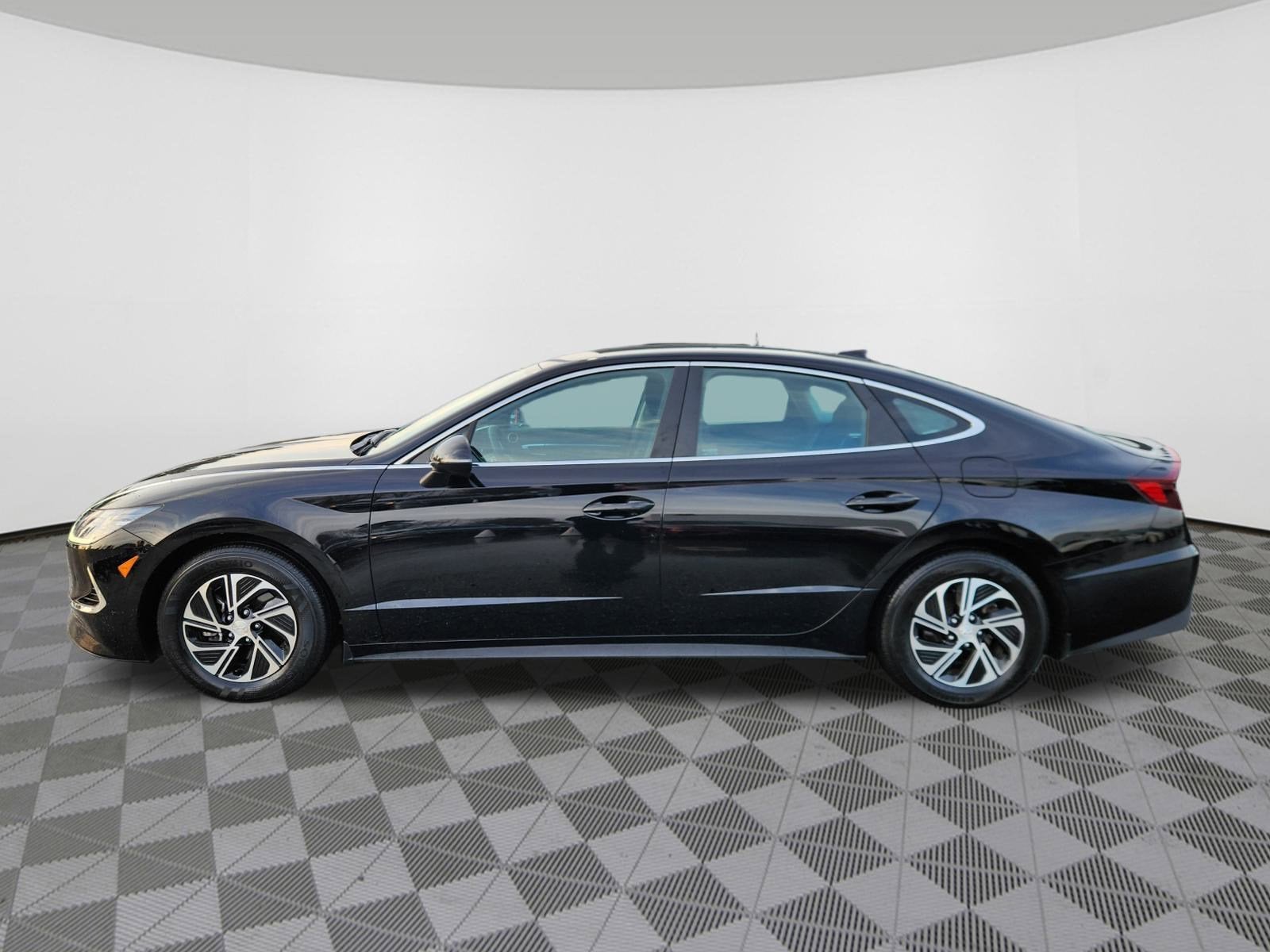 2023 Hyundai Sonata Hybrid Blue