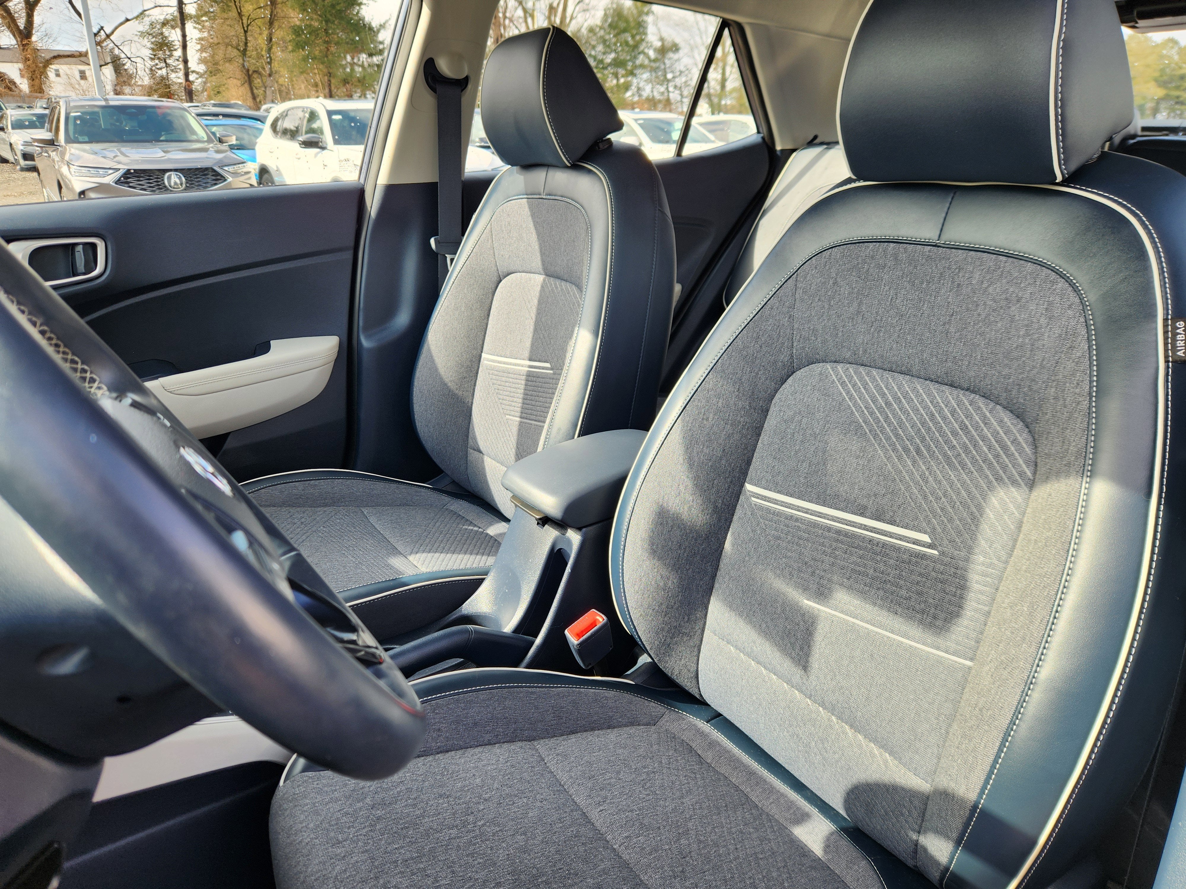 2023 Hyundai Venue Limited