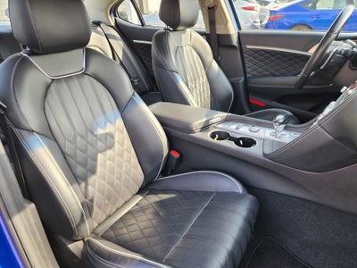 2021 Genesis G70 2.0T