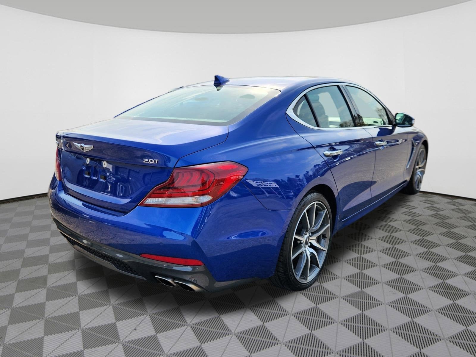 2021 Genesis G70 2.0T