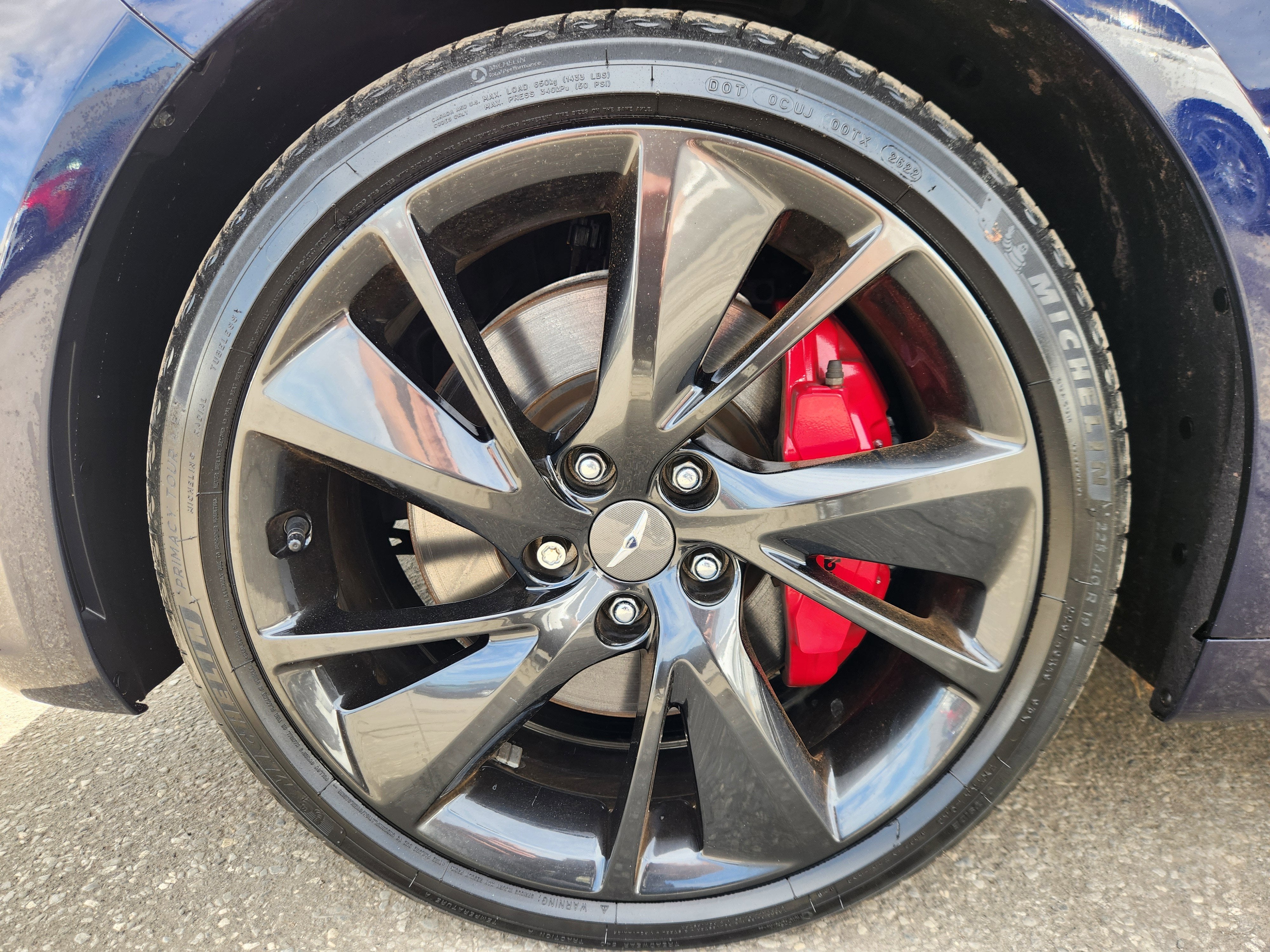 2023 Genesis G70 3.3T