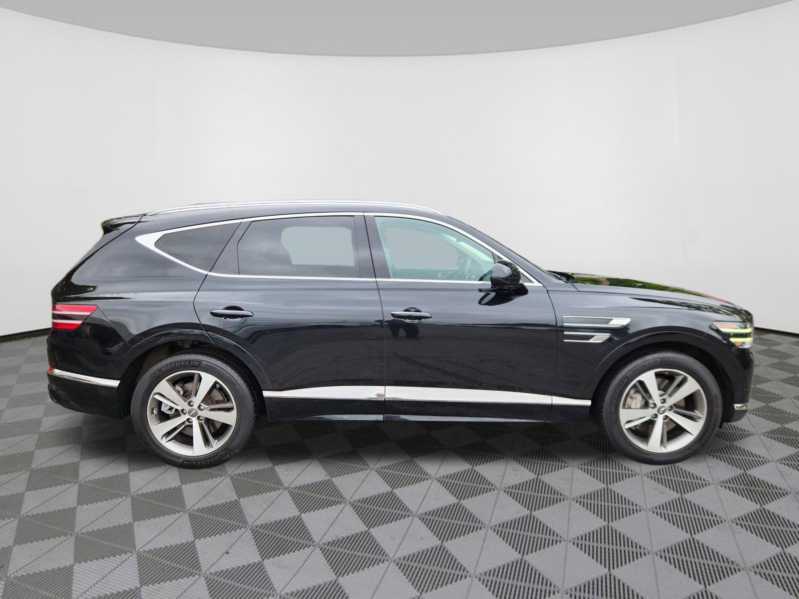 2023 Genesis GV80 Base