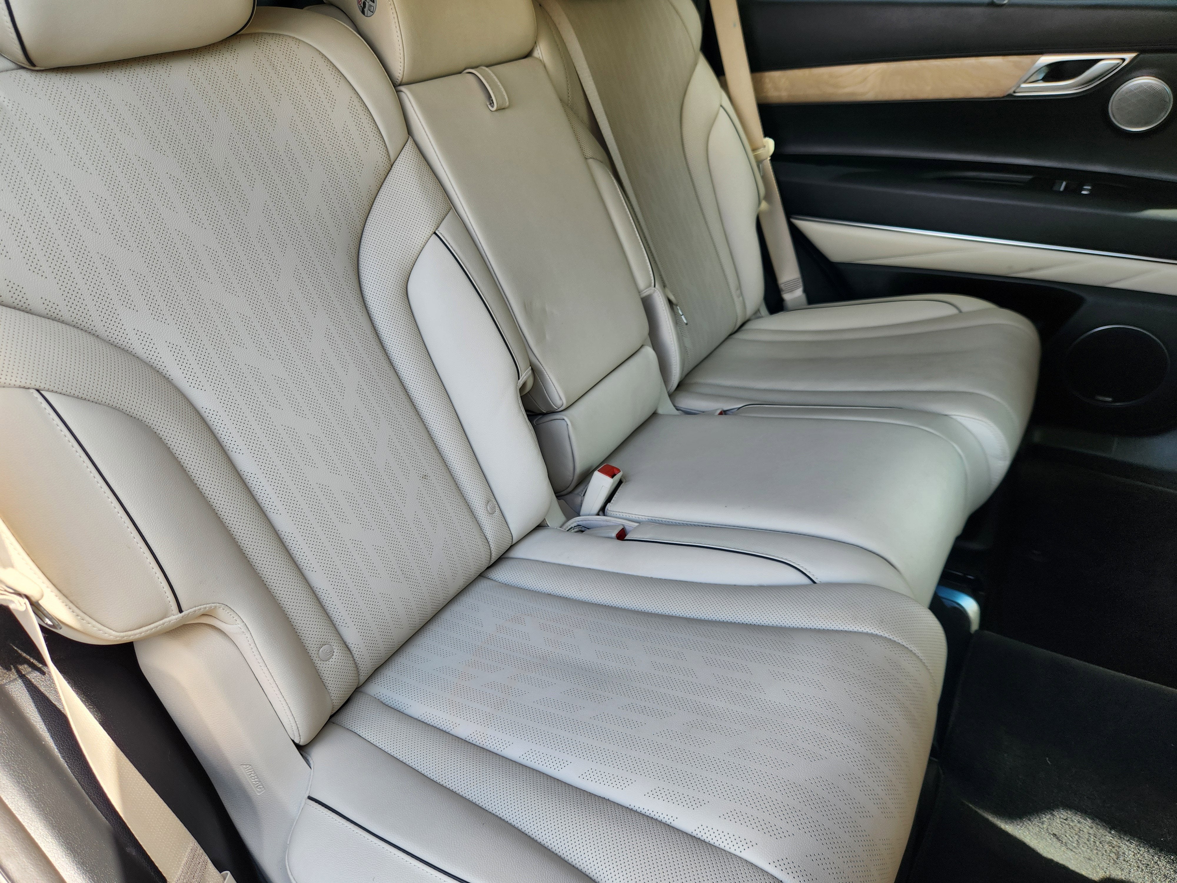 2023 Genesis GV80 Advanced +