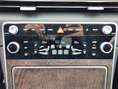 2025 Genesis GV80 Prestige