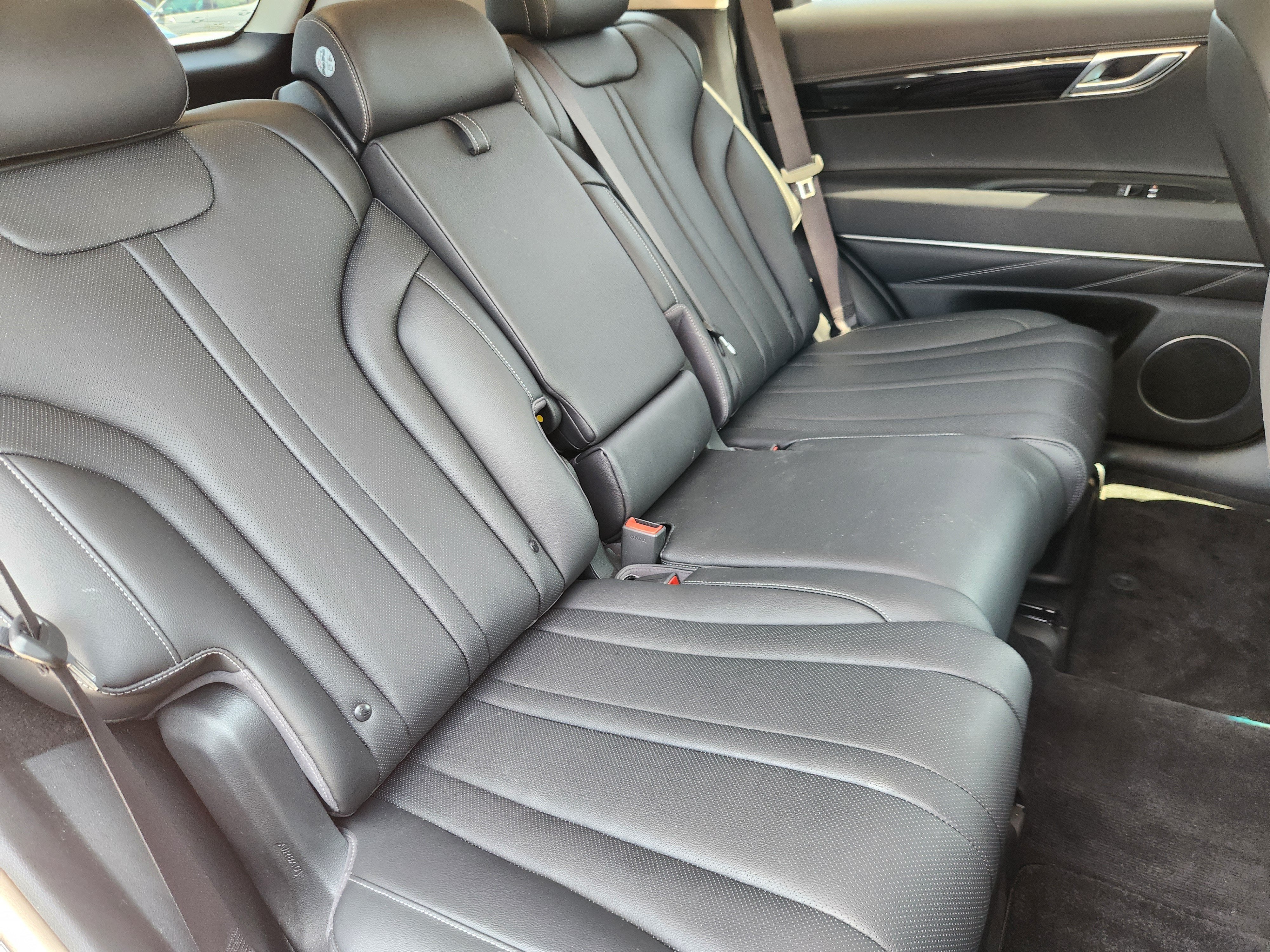 2025 Genesis GV80 2.5T Standard