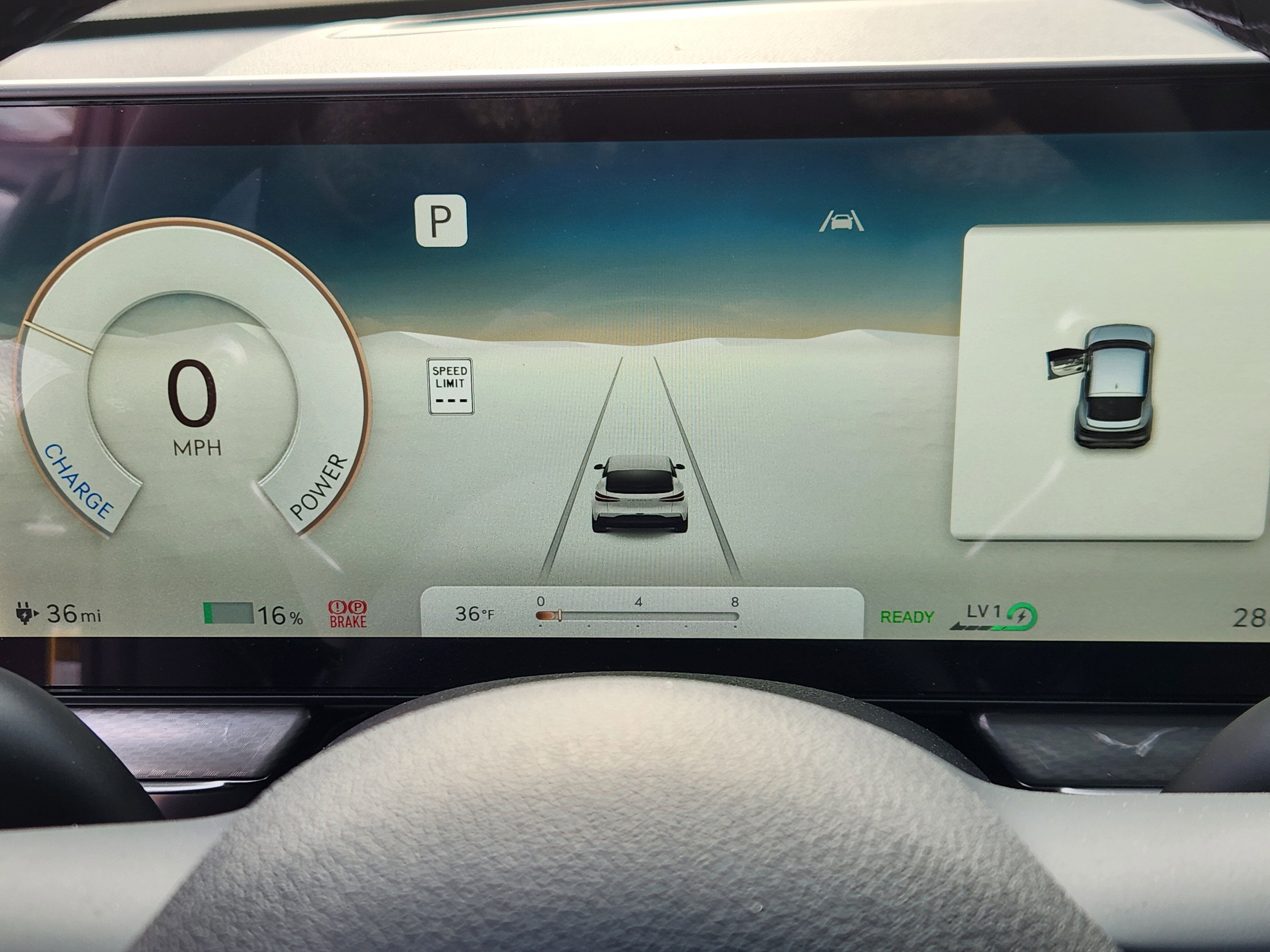 2025 Genesis GV60 Standard