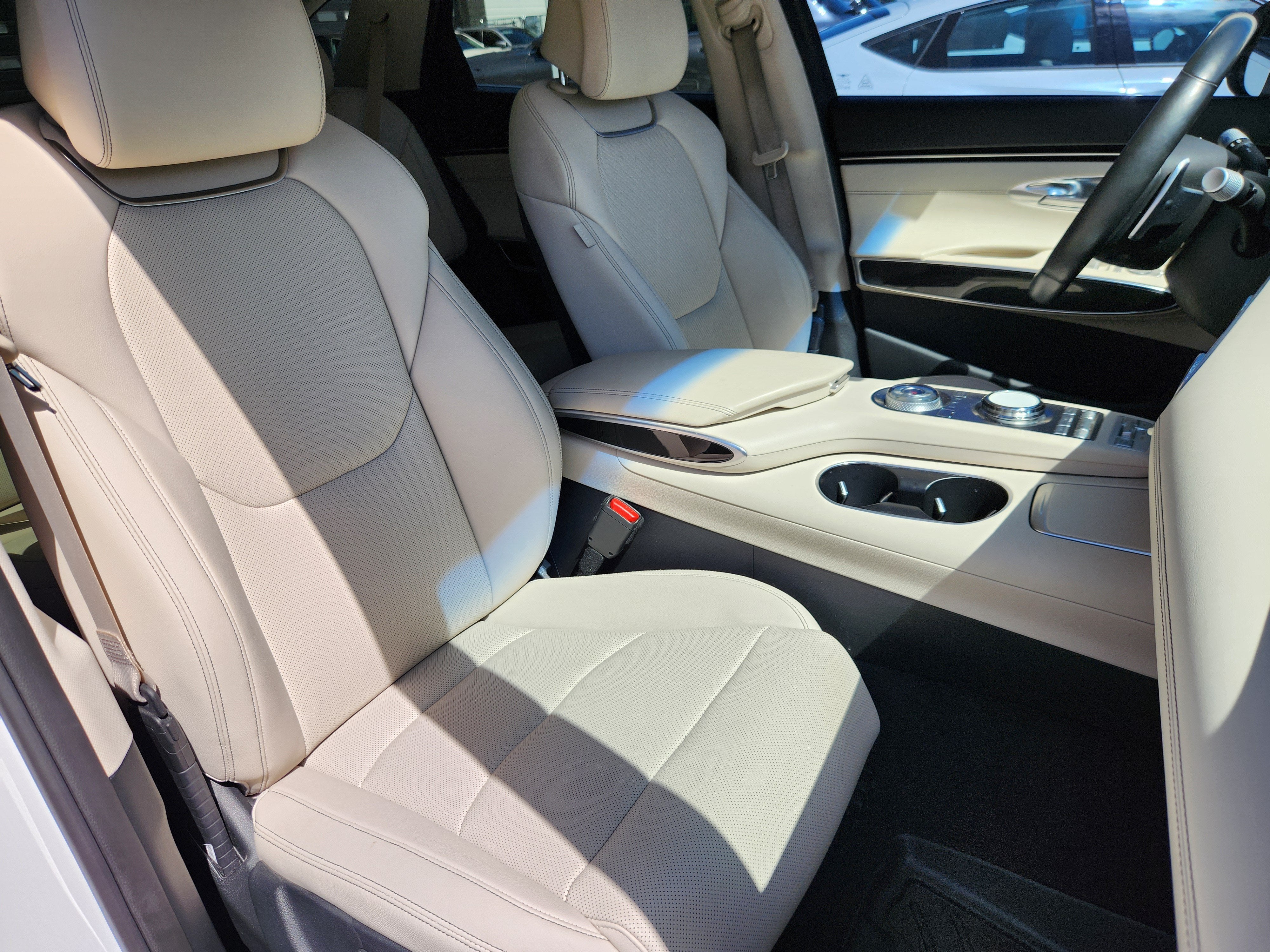 2022 Genesis GV70 2.5T