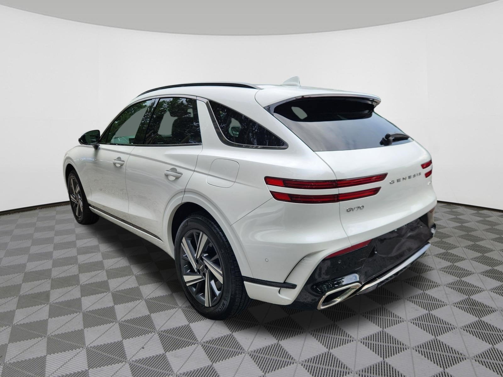 2026 Genesis GV70 3.5T Sport Advanced
