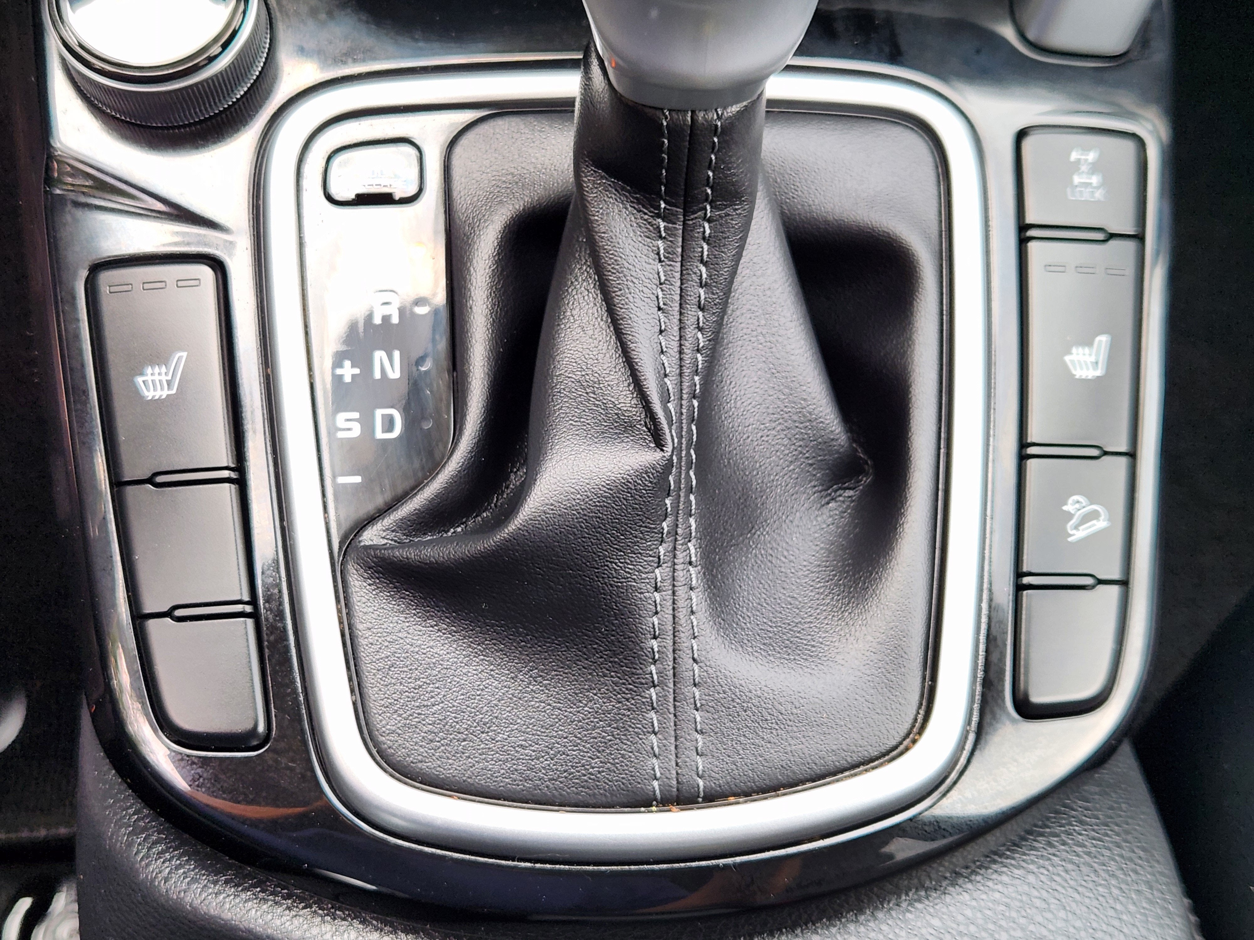 2022 Kia Seltos EX