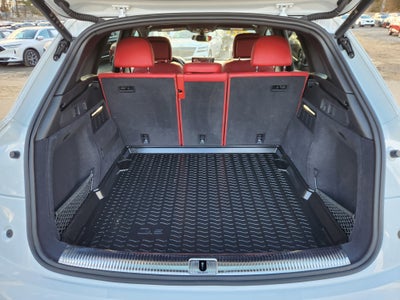 2024 Audi SQ5 Prestige