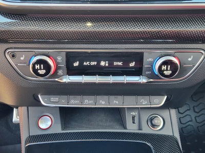 2024 Audi SQ5 Prestige