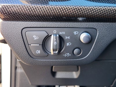 2024 Audi SQ5 Prestige