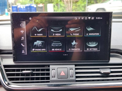 2022 Audi Q5 S line Premium Plus