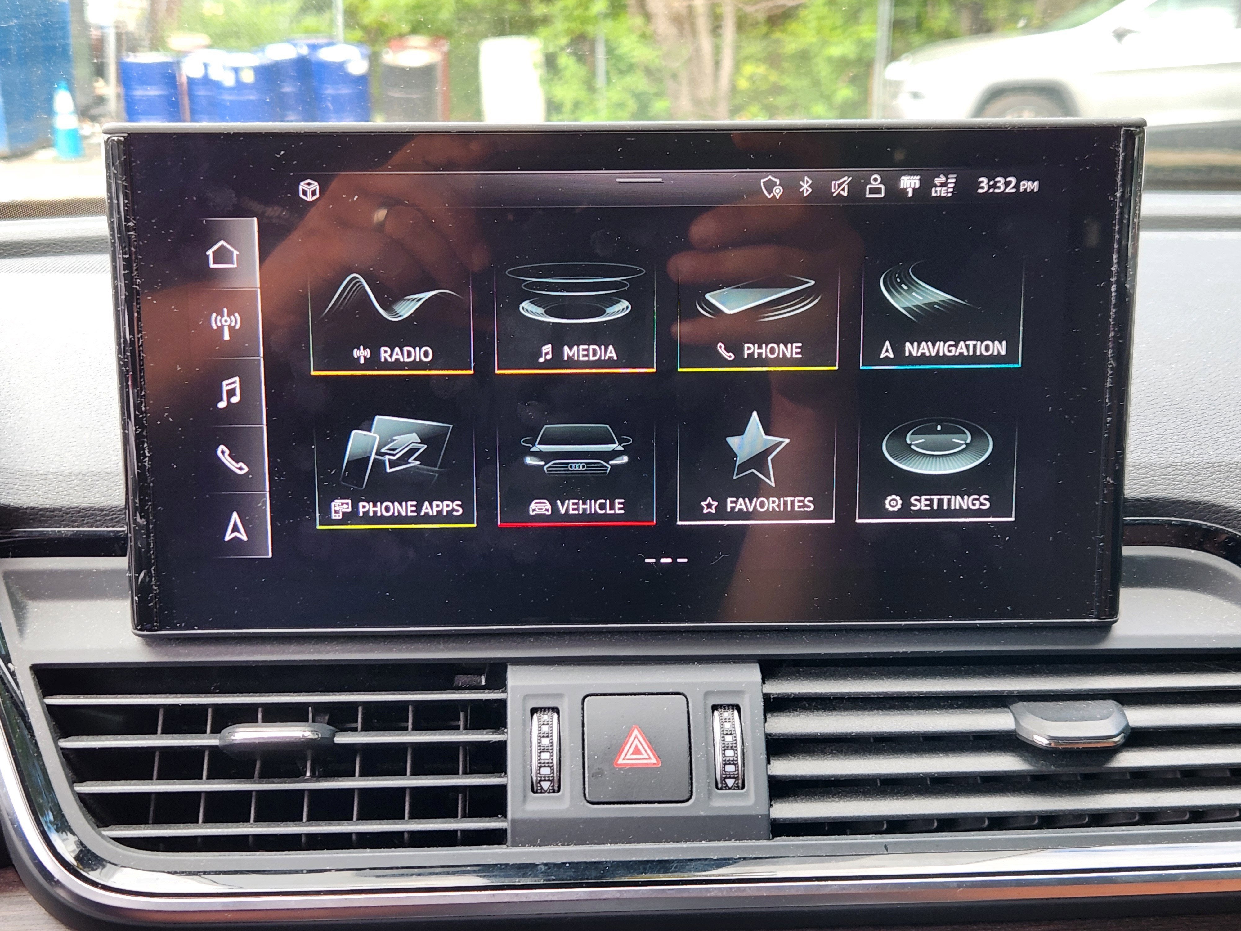 2022 Audi Q5 S line Premium Plus