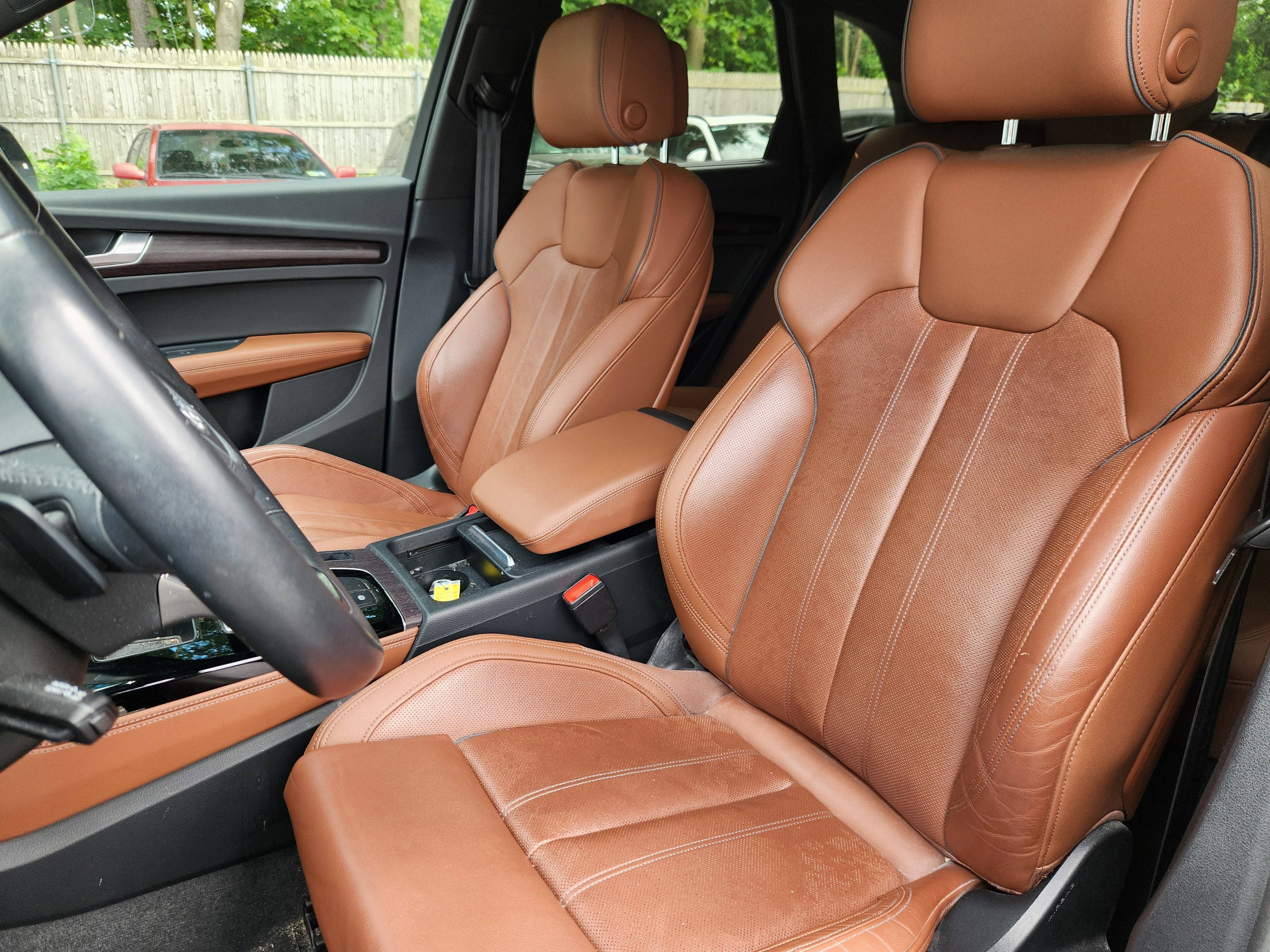 2022 Audi Q5 S line Premium Plus