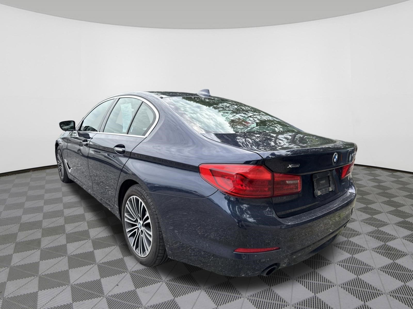2017 BMW 5 Series 530i xDrive