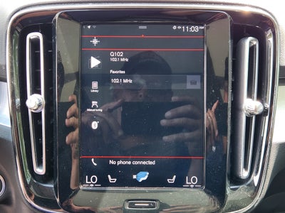 2019 Volvo XC40 Momentum