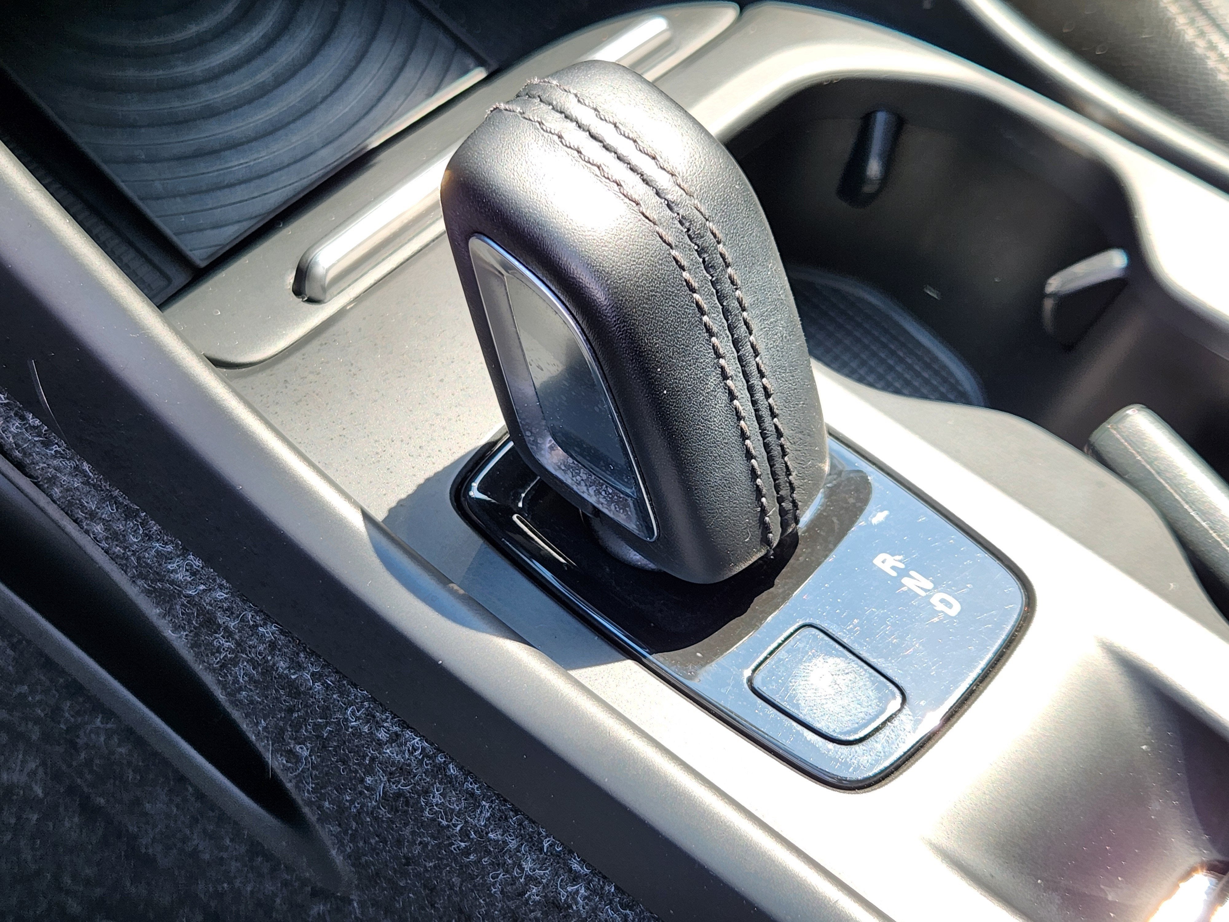 2019 Volvo XC40 Momentum