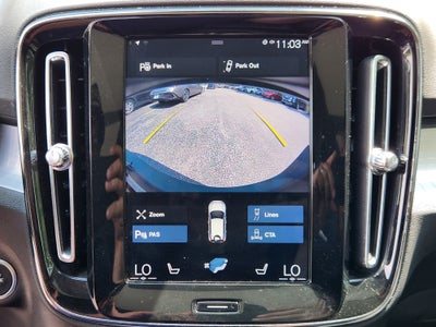 2019 Volvo XC40 Momentum