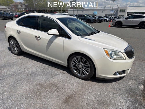 2013 Buick Verano Leather Group
