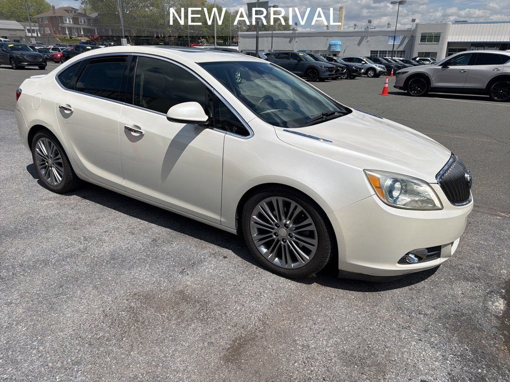 2013 Buick Verano Leather Group
