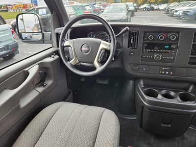 2014 GMC Savana Passenger LT