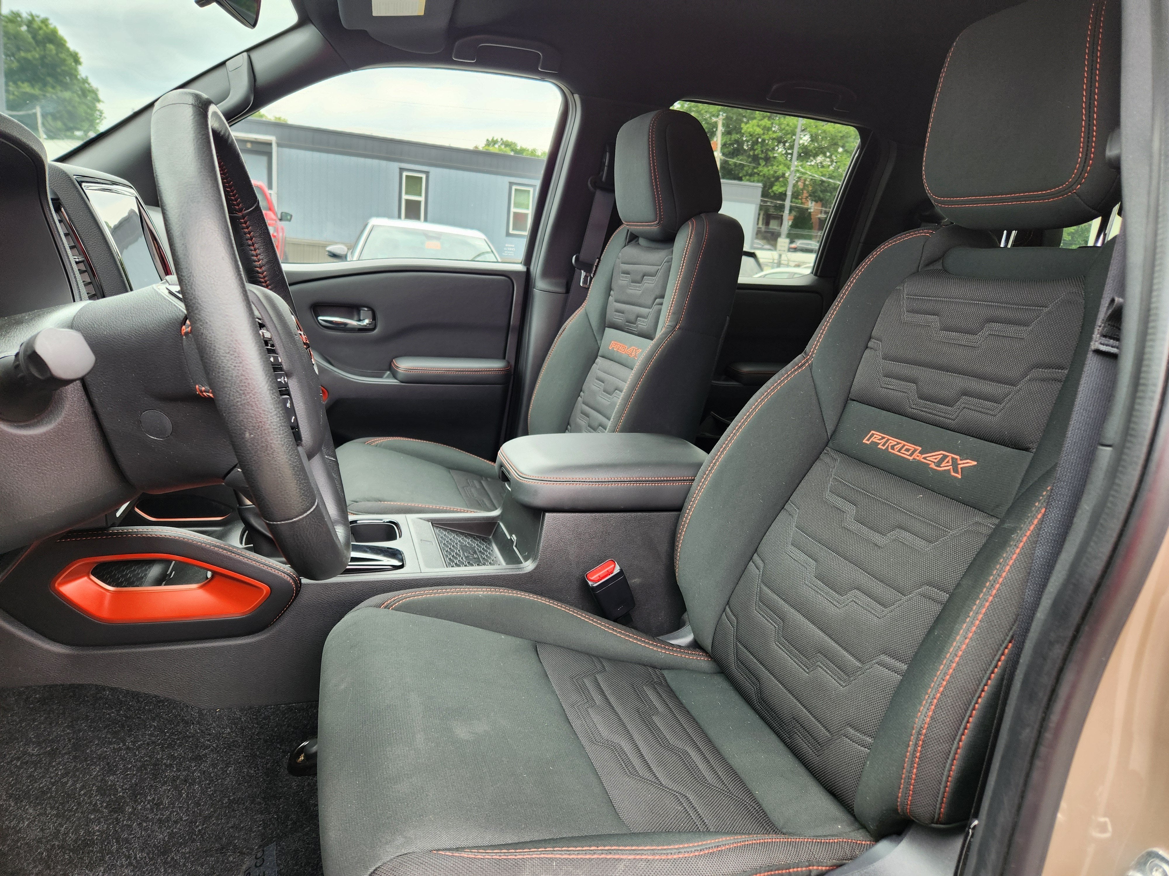 2024 Nissan Frontier PRO-4X