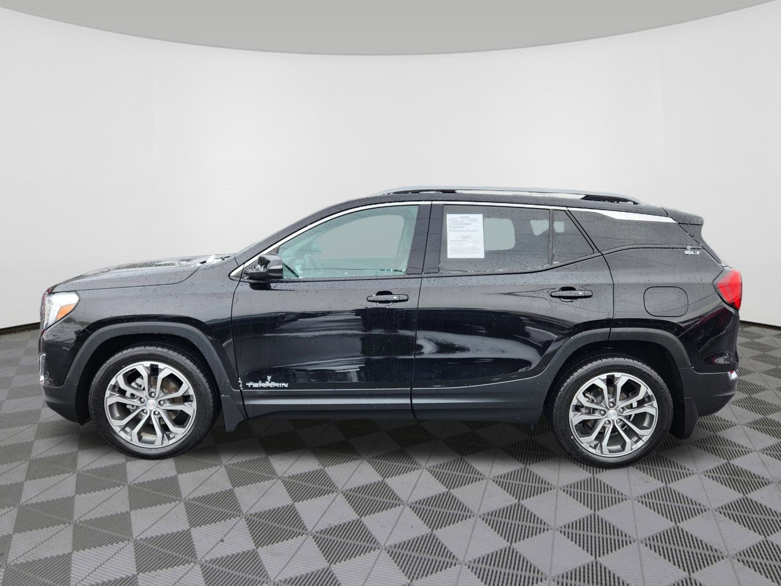 2021 GMC Terrain SLT