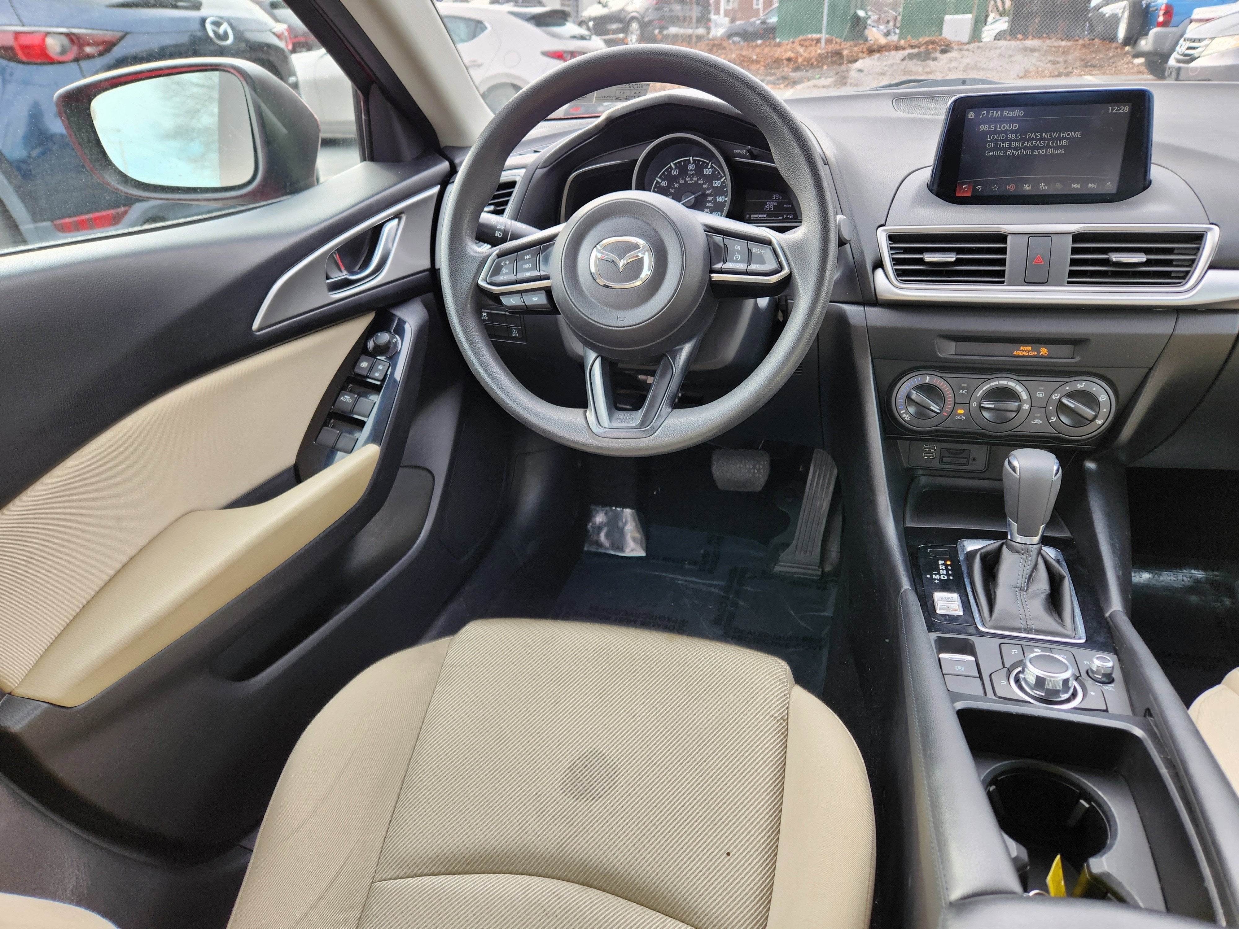 2018 Mazda Mazda3 4-Door Sport