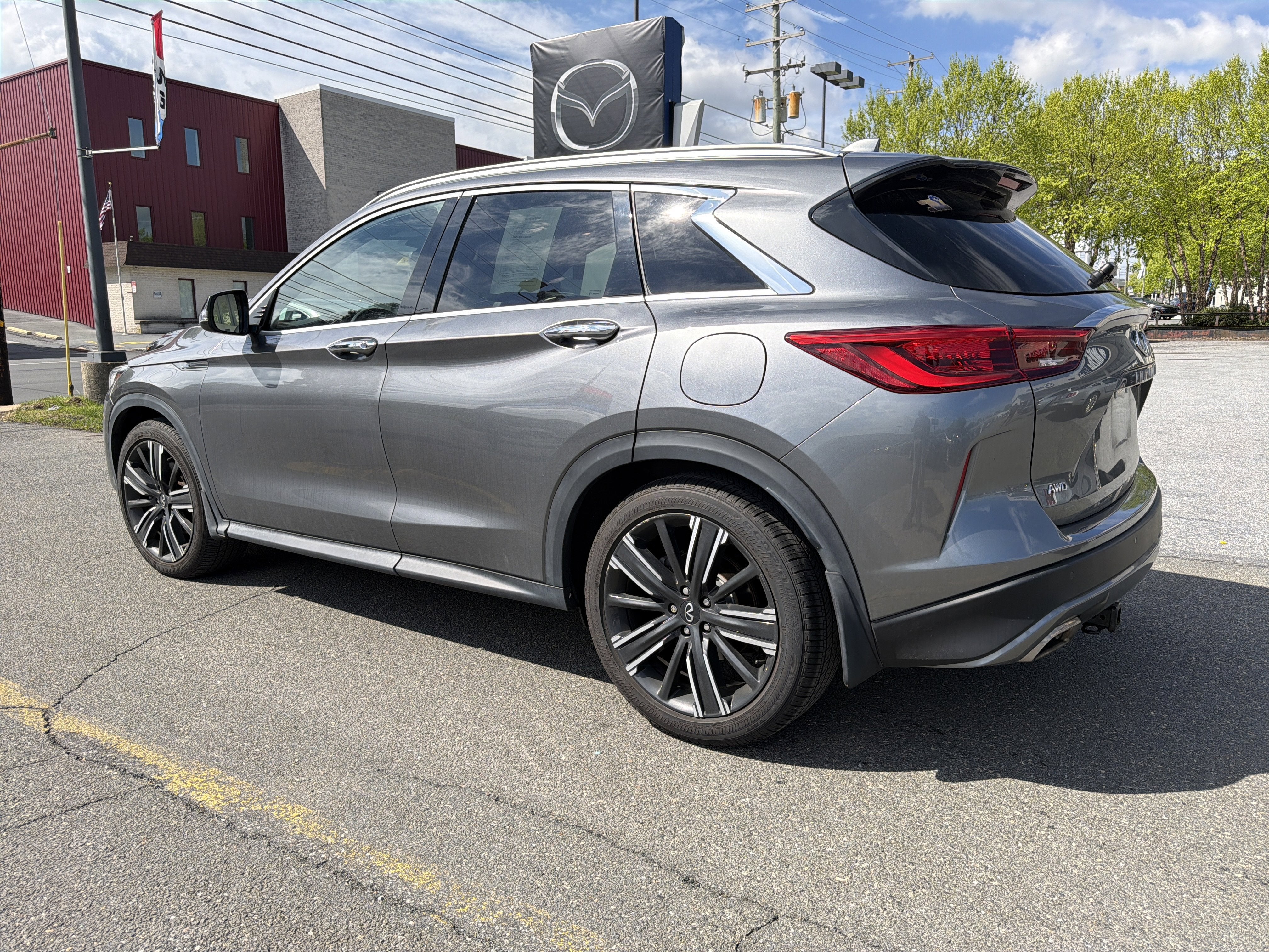 2021 INFINITI QX50 LUXE