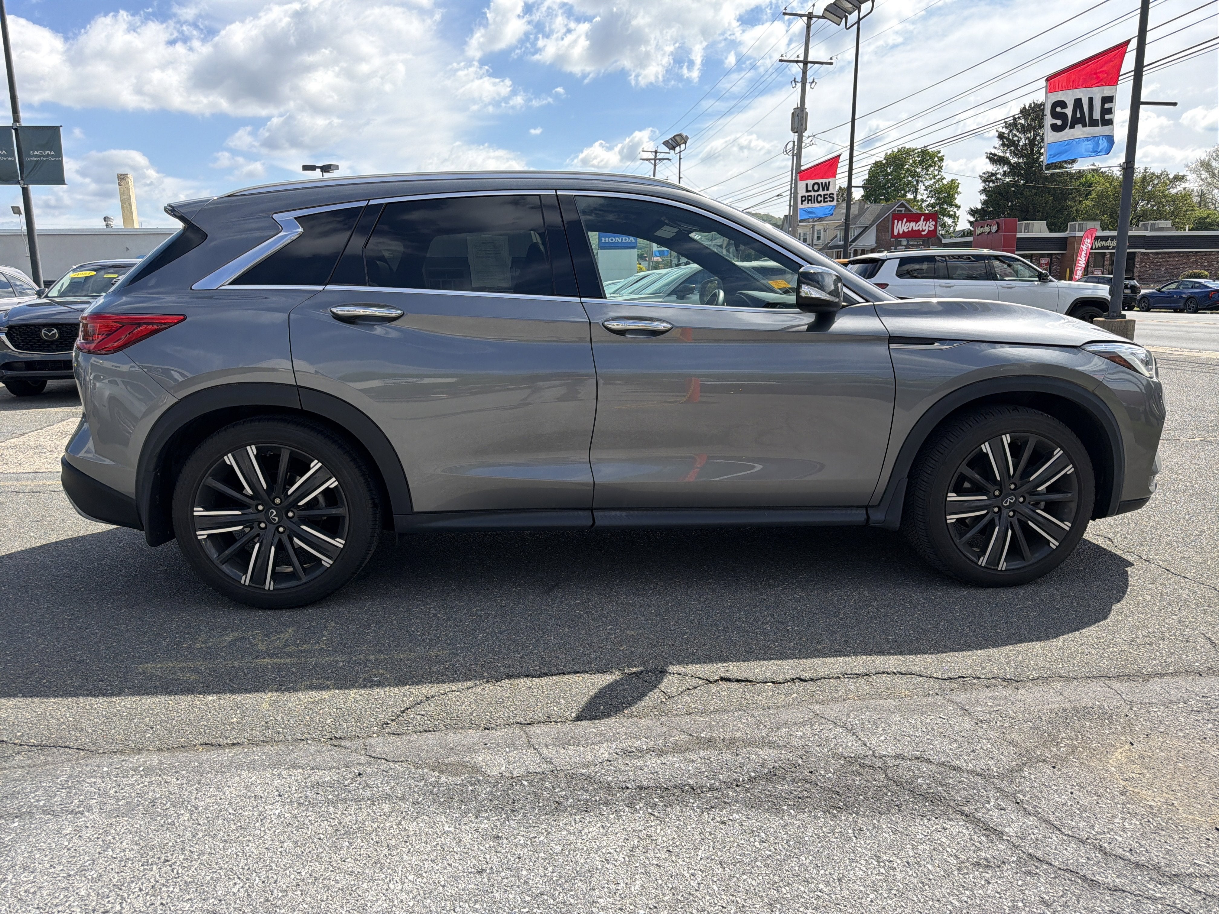 2021 INFINITI QX50 LUXE