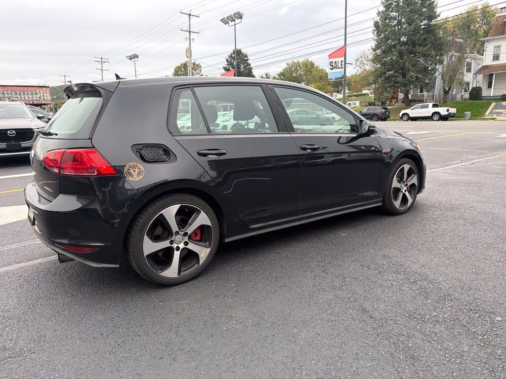 2015 Volkswagen Golf GTI 2.0T S