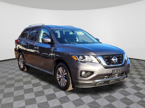 2019 Nissan Pathfinder SV