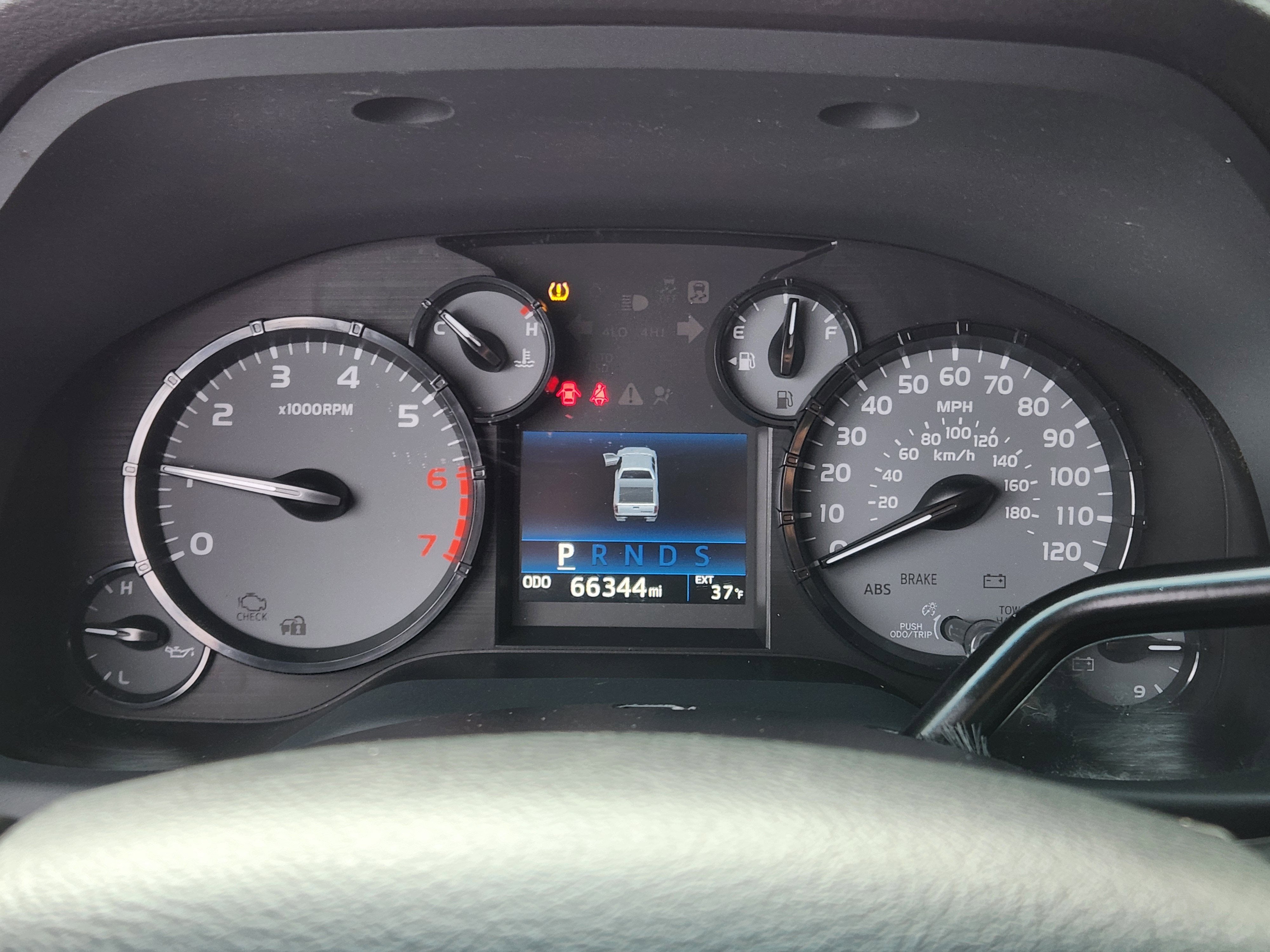 2016 Toyota Tundra 4WD Truck SR