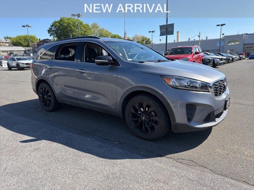 2019 Kia Sorento S V6