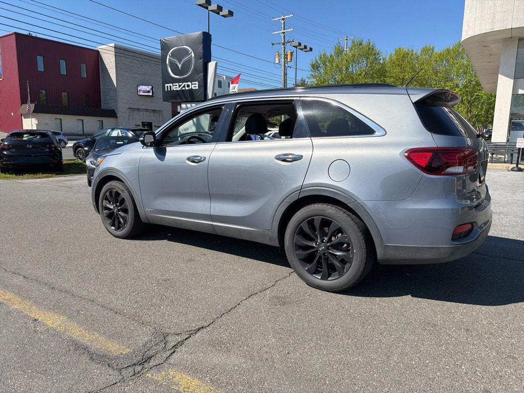 2019 Kia Sorento S V6