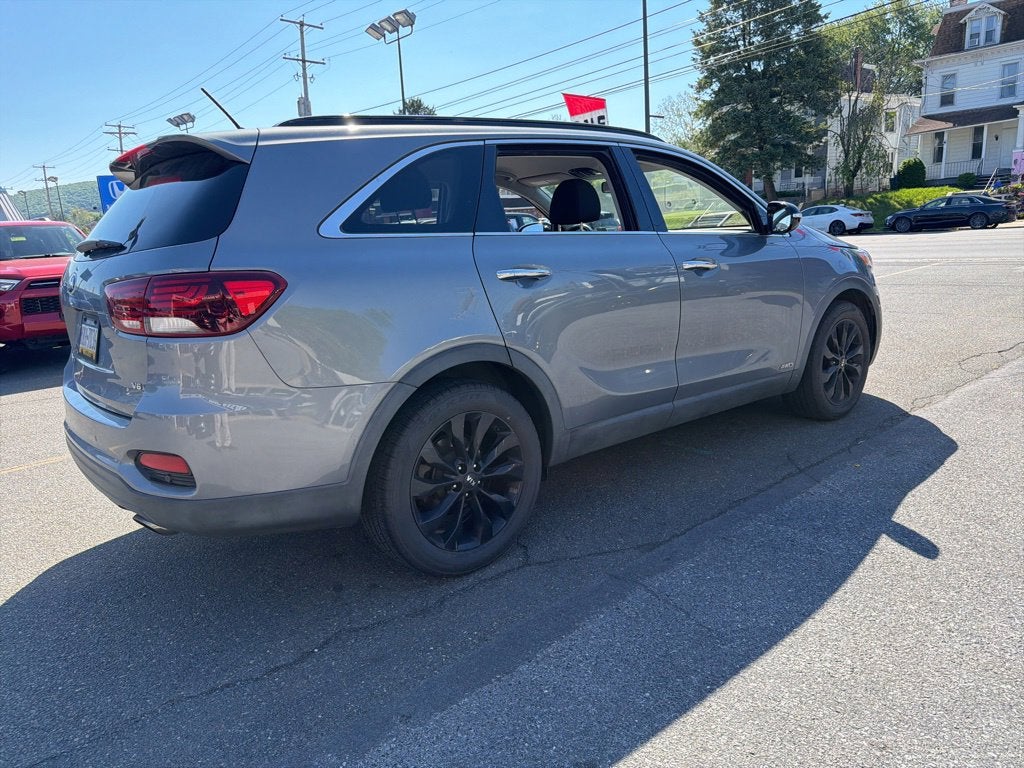2019 Kia Sorento S V6