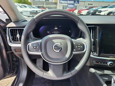 2024 Volvo S60 Core Dark Theme