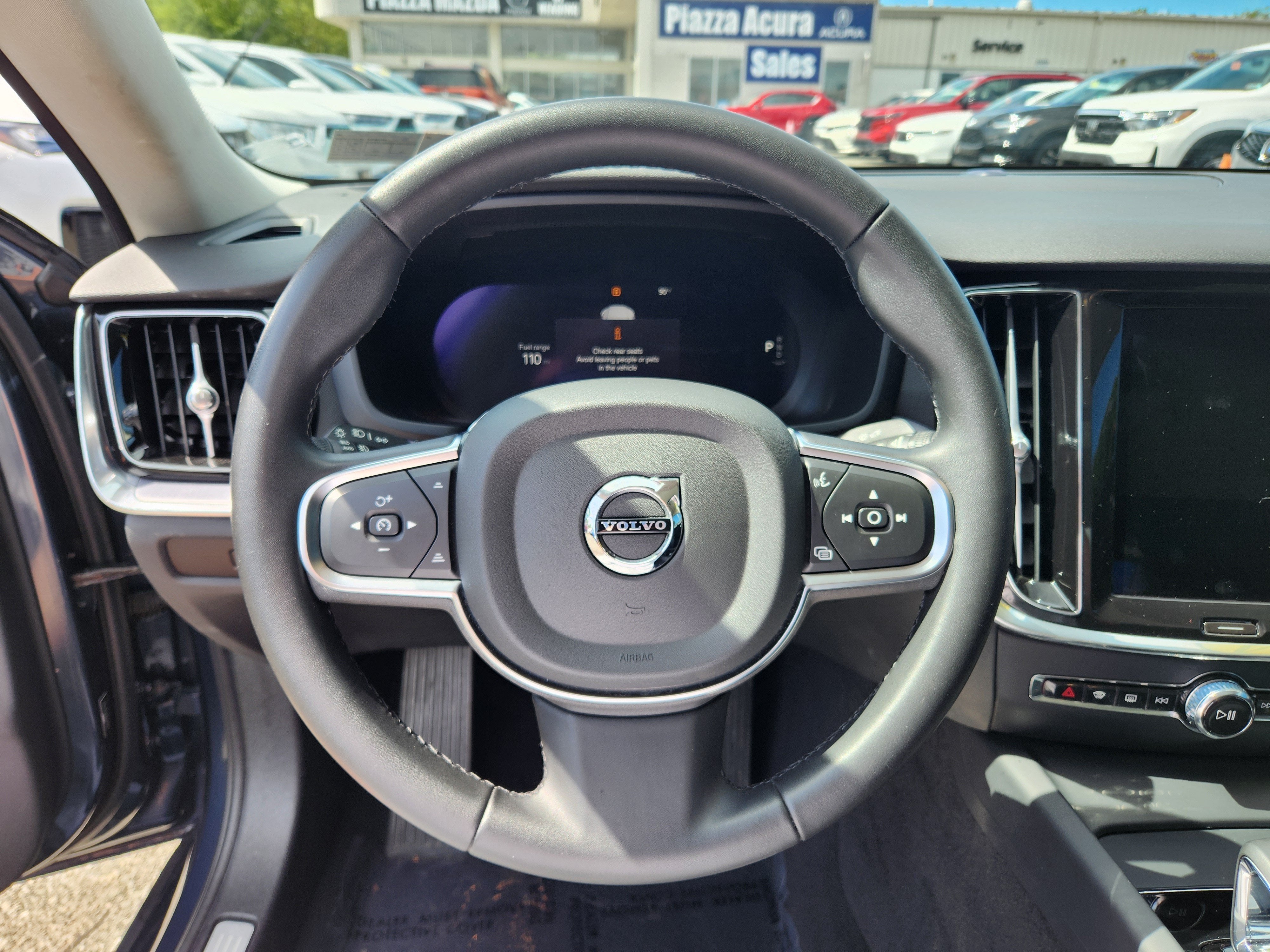 2024 Volvo S60 Core Dark Theme