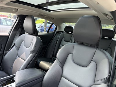 2024 Volvo S60 Core Dark Theme
