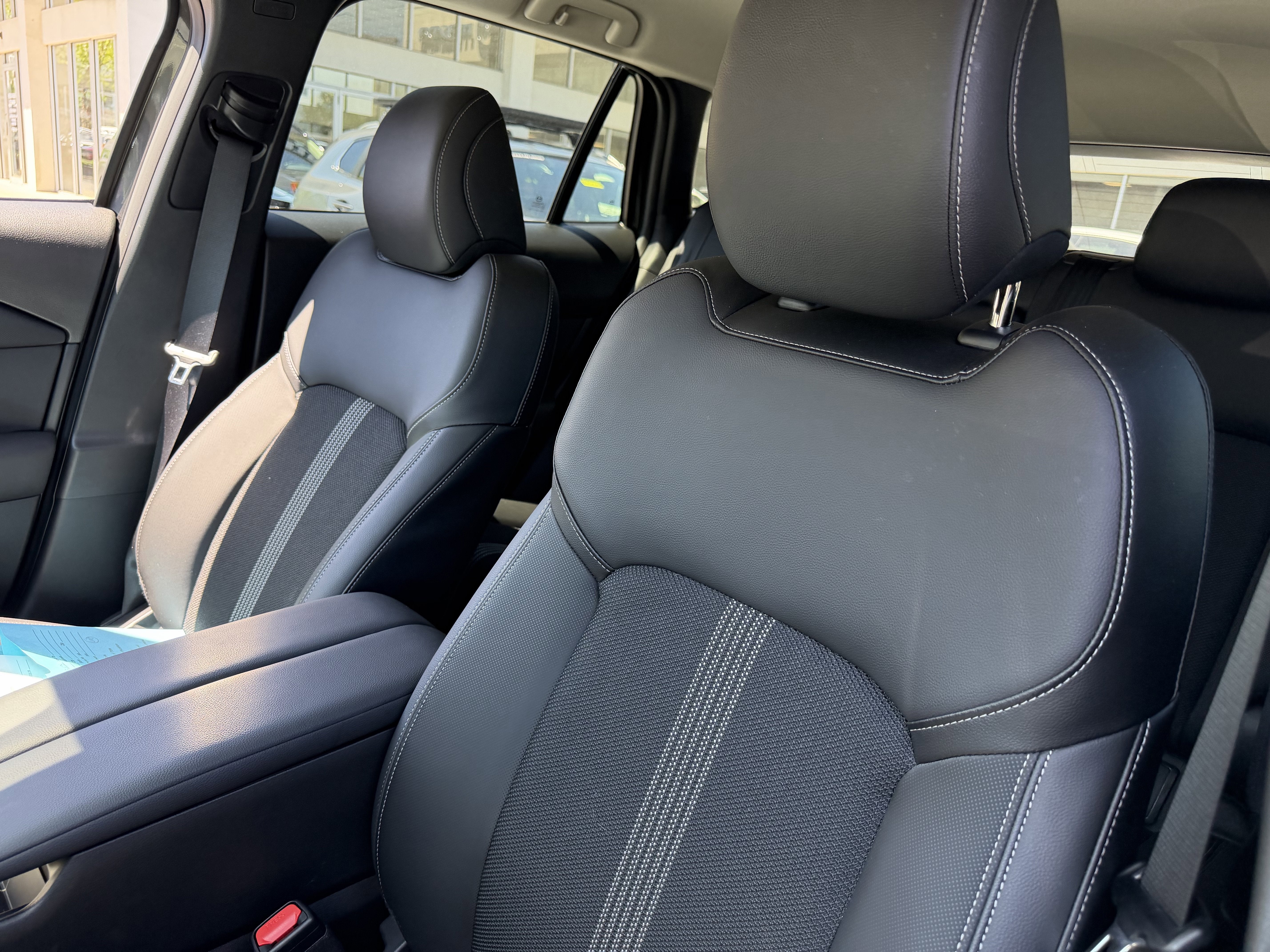 2025 Mazda Mazda CX-50 Hybrid Preferred Package