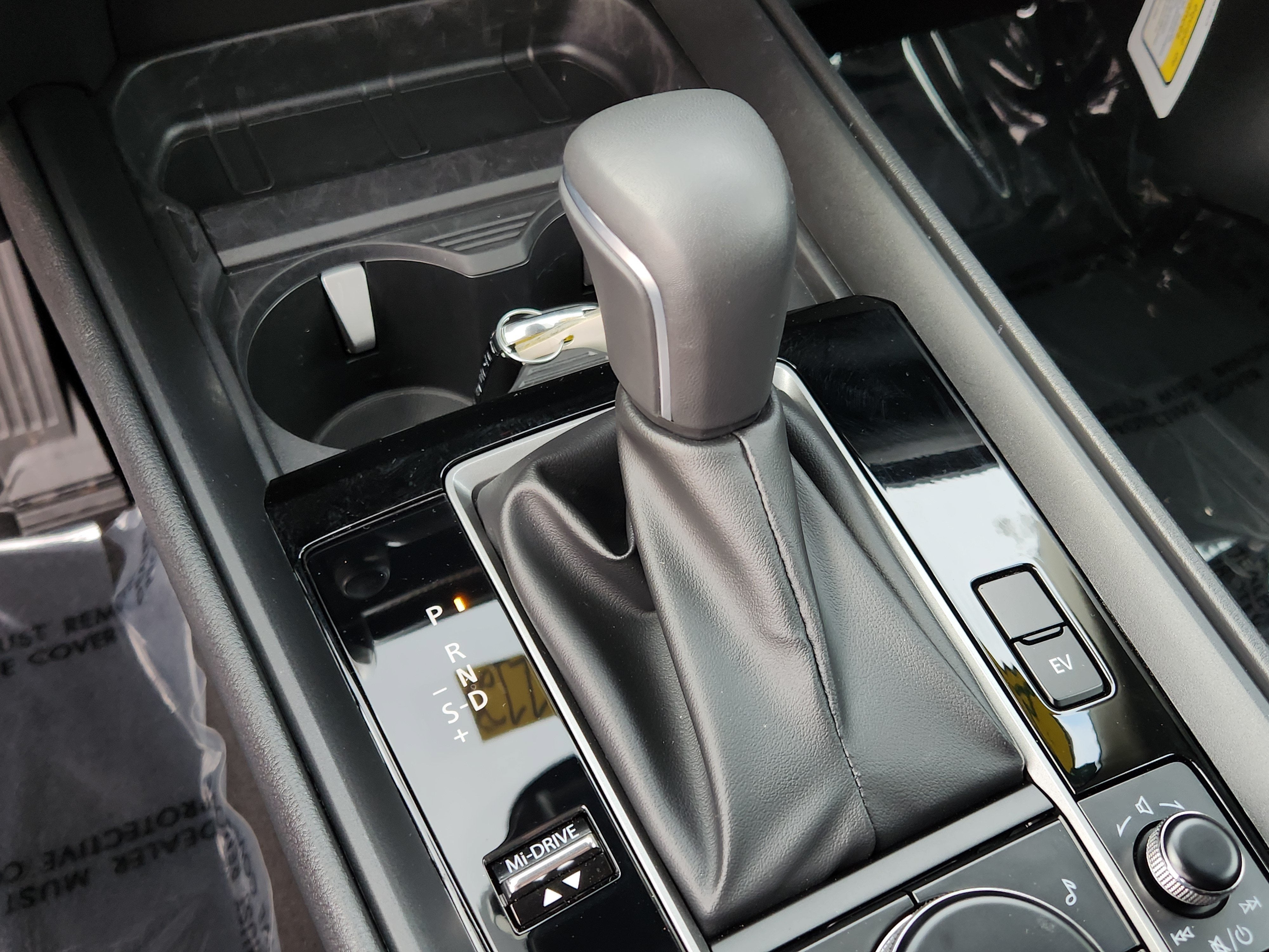 2026 Mazda Mazda CX-50 Hybrid Premium